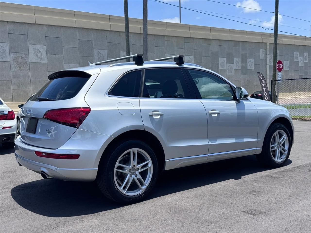 Audi Q5 quattro 4dr 2.0T Premium Plus 2013