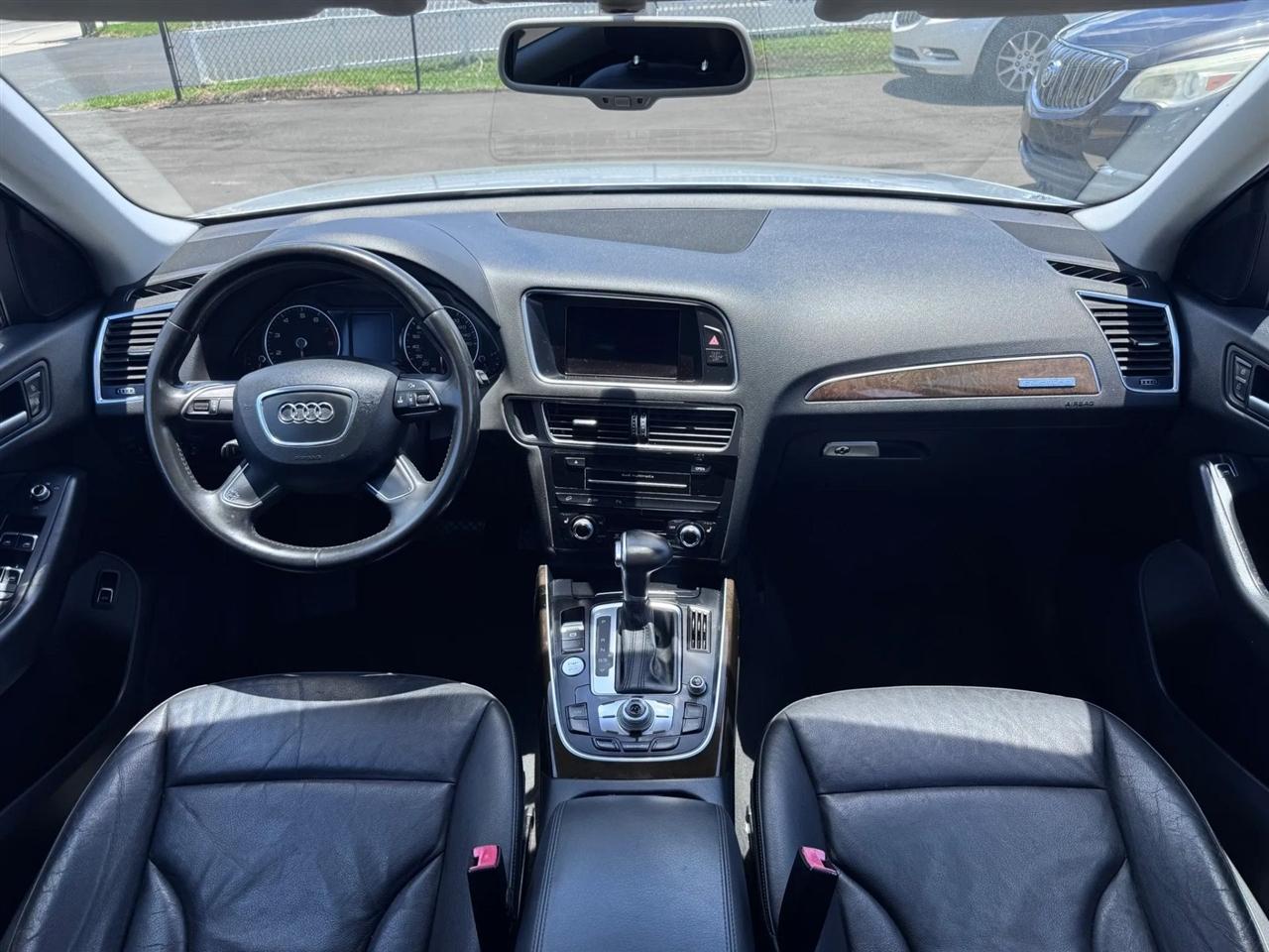 Audi Q5 quattro 4dr 2.0T Premium Plus 2013