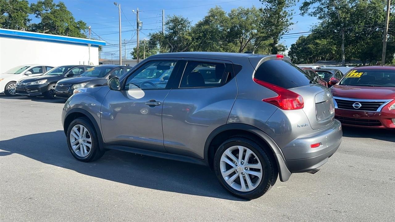 Nissan Juke 5dr Wgn CVT SV AWD 2013