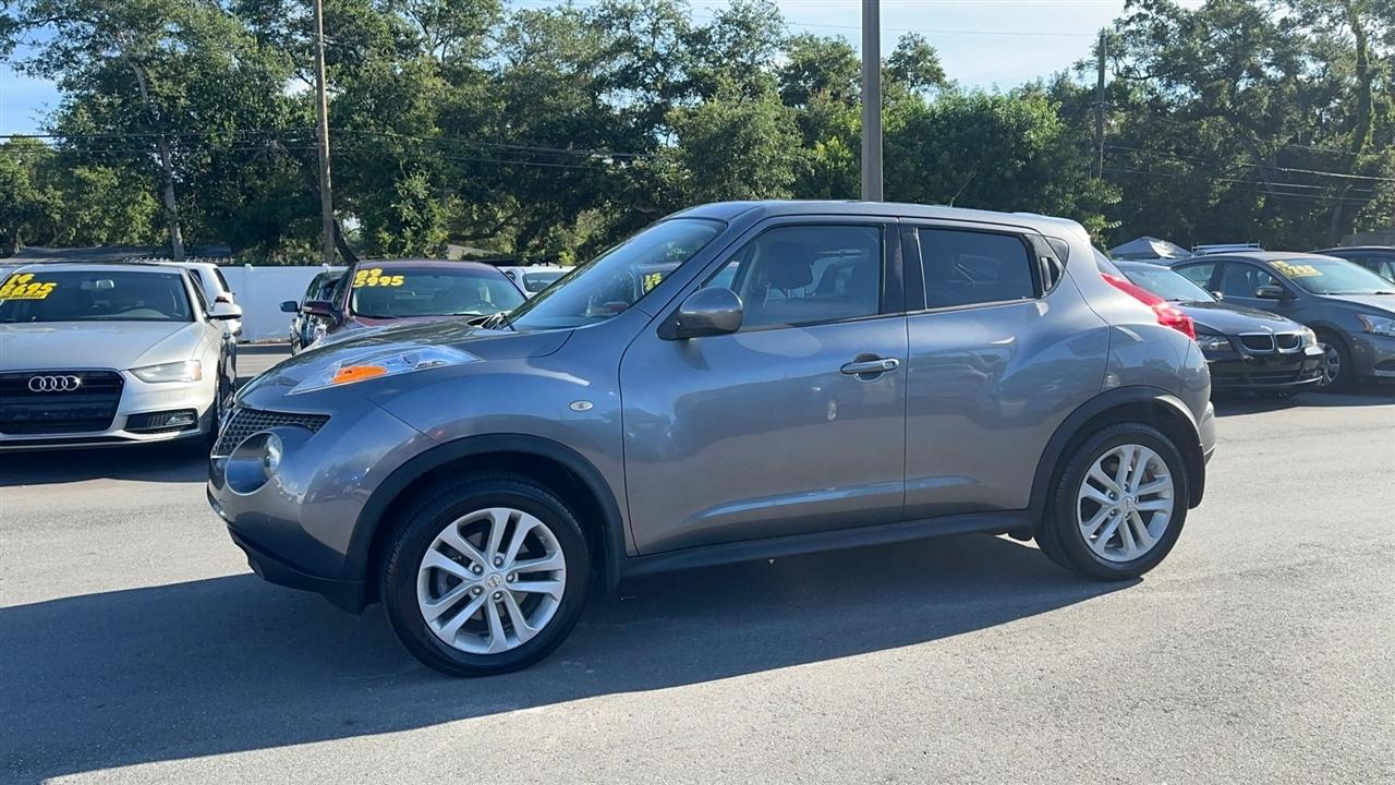 Nissan Juke 5dr Wgn CVT SV AWD 2013