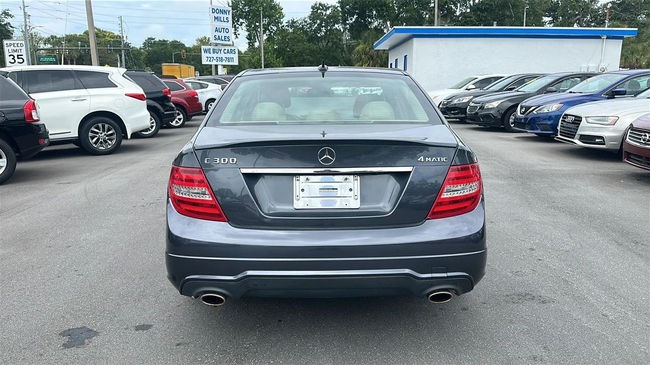 Mercedes-Benz C-Class 4dr Sdn C 300 Sport 4MATIC 2013
