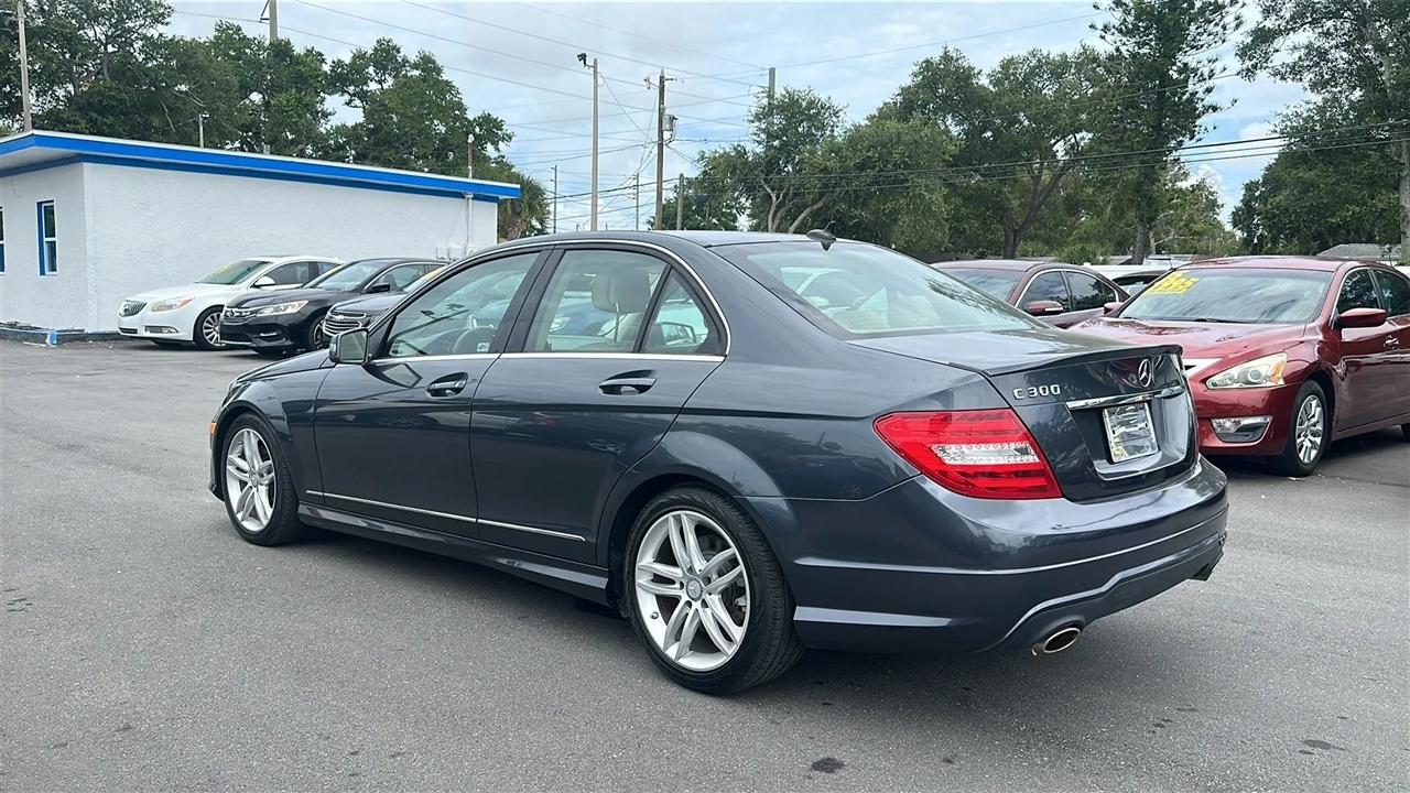 Mercedes-Benz C-Class 4dr Sdn C 300 Sport 4MATIC 2013