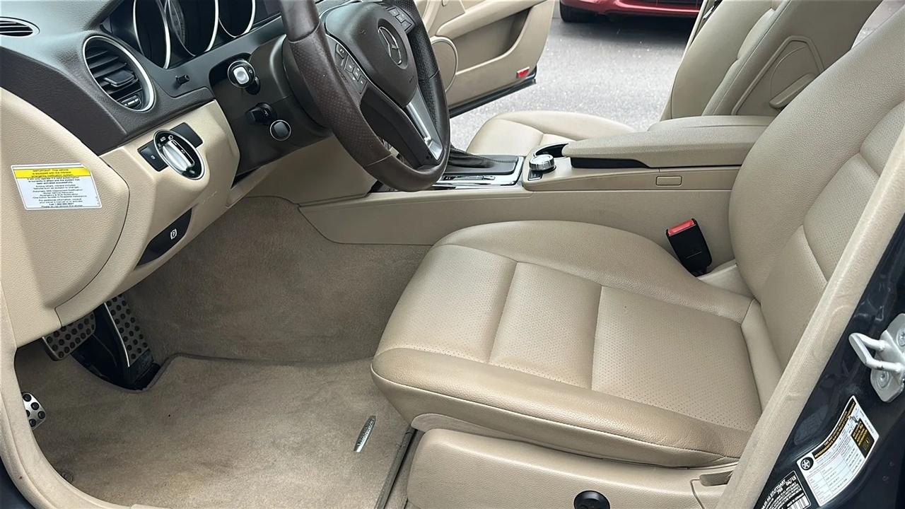 Mercedes-Benz C-Class 4dr Sdn C 300 Sport 4MATIC 2013