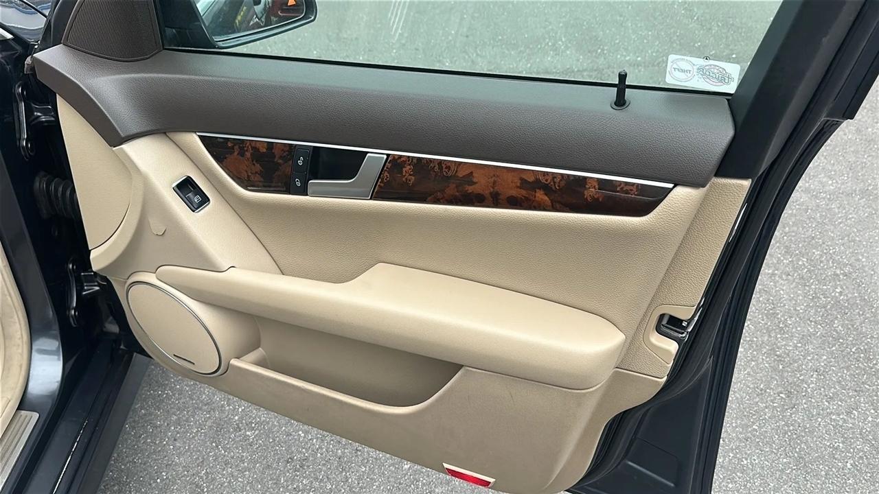 Mercedes-Benz C-Class 4dr Sdn C 300 Sport 4MATIC 2013