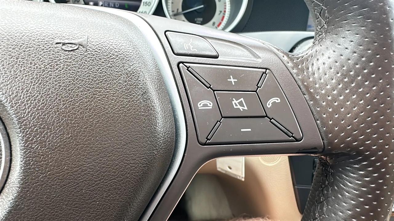 Mercedes-Benz C-Class 4dr Sdn C 300 Sport 4MATIC 2013