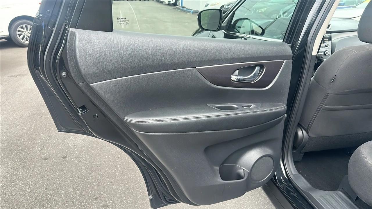 Nissan Rogue FWD 4dr S 2016
