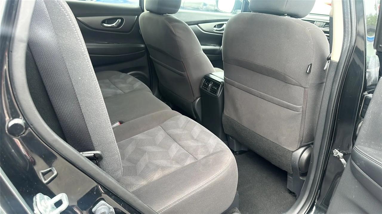 Nissan Rogue FWD 4dr S 2016
