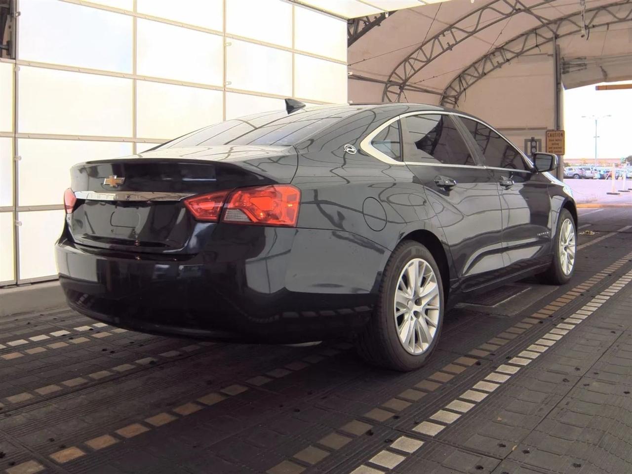 Chevrolet Impala 4dr Sdn LS w/1FL 2018