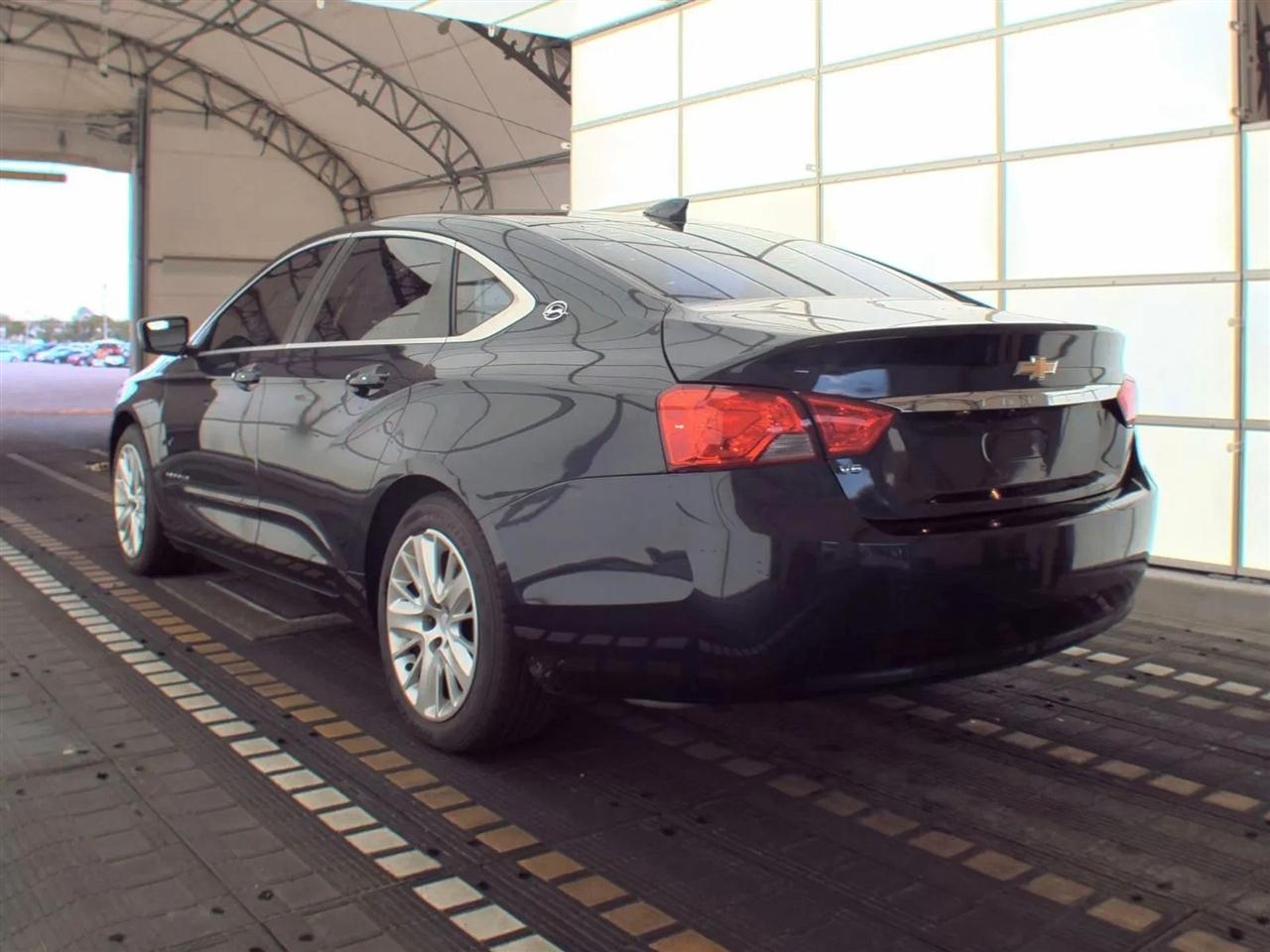Chevrolet Impala 4dr Sdn LS w/1FL 2018