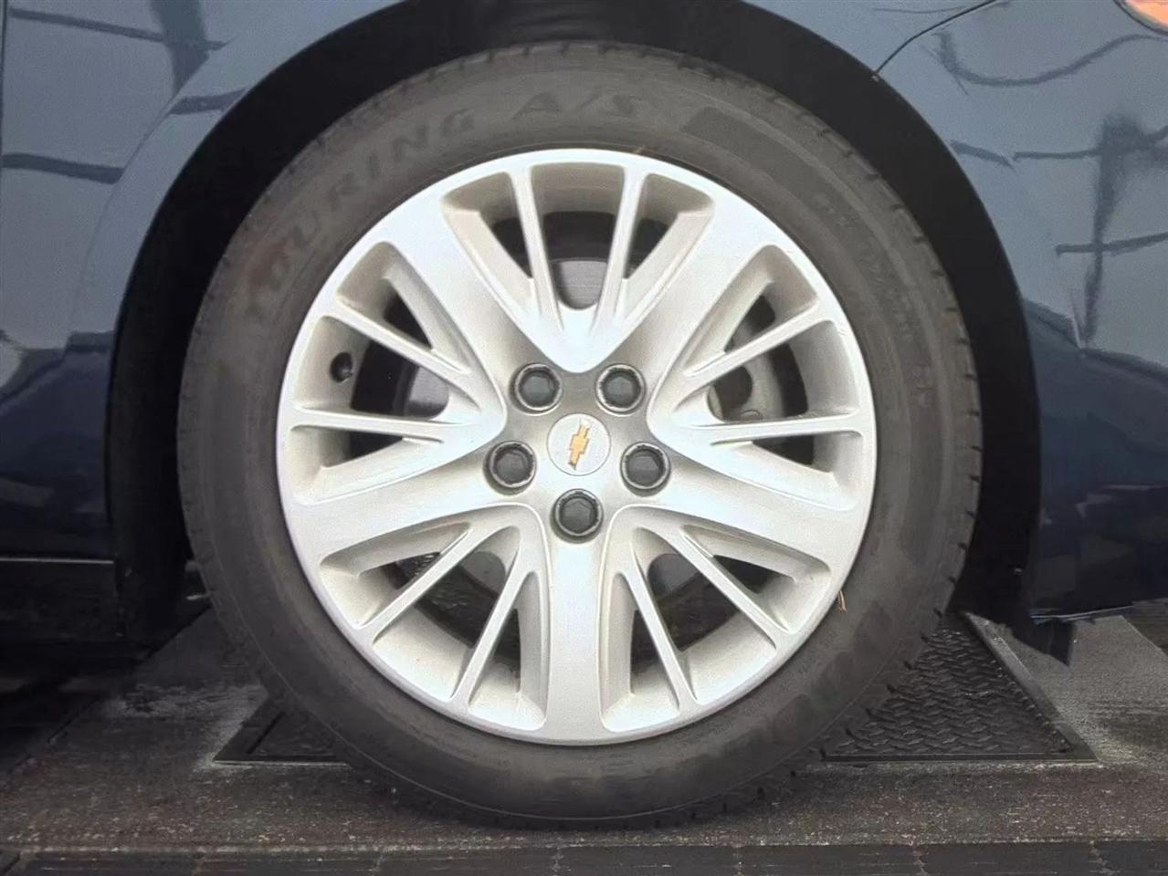 Chevrolet Impala 4dr Sdn LS w/1FL 2018