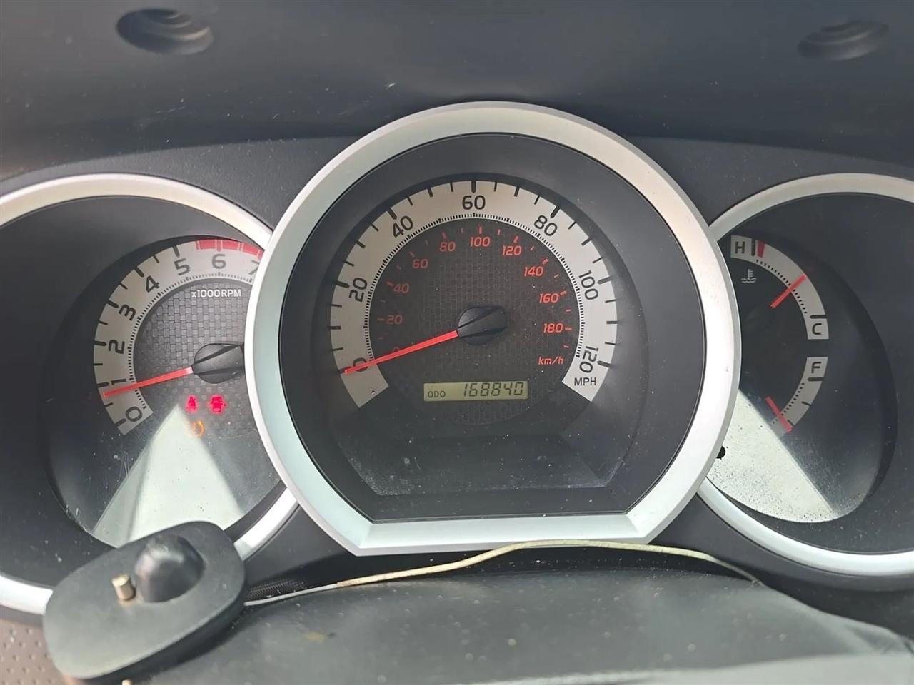 Toyota Tacoma 2WD Double Cab V6 AT PreRunner (Natl) 2012