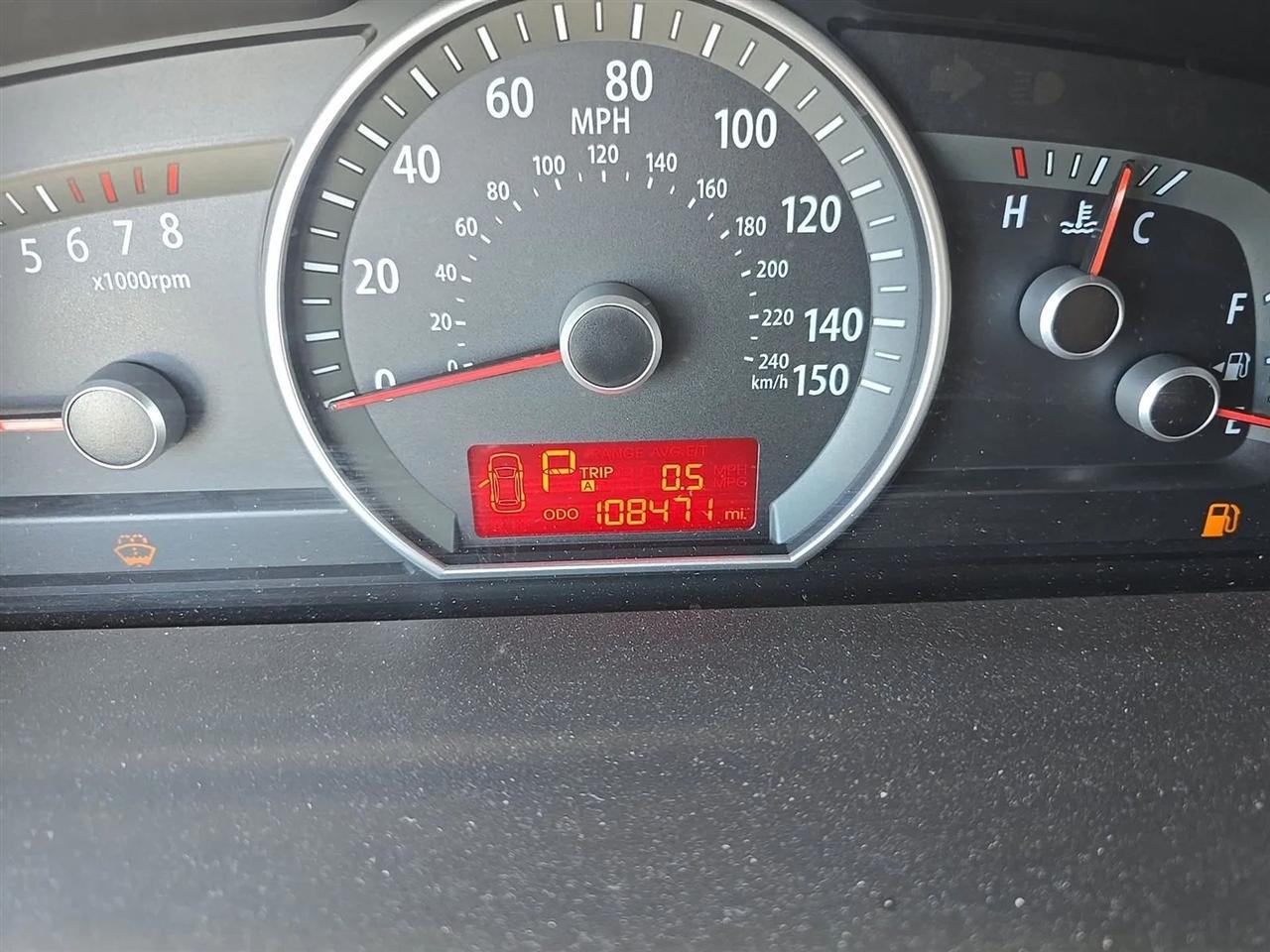Kia Borrego 2WD 4dr V6 EX 2009