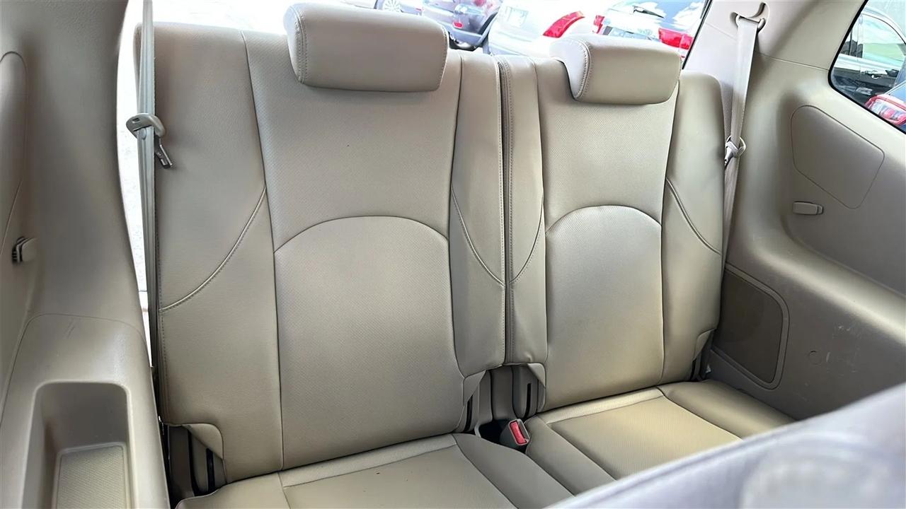 Kia Borrego 2WD 4dr V6 EX 2009