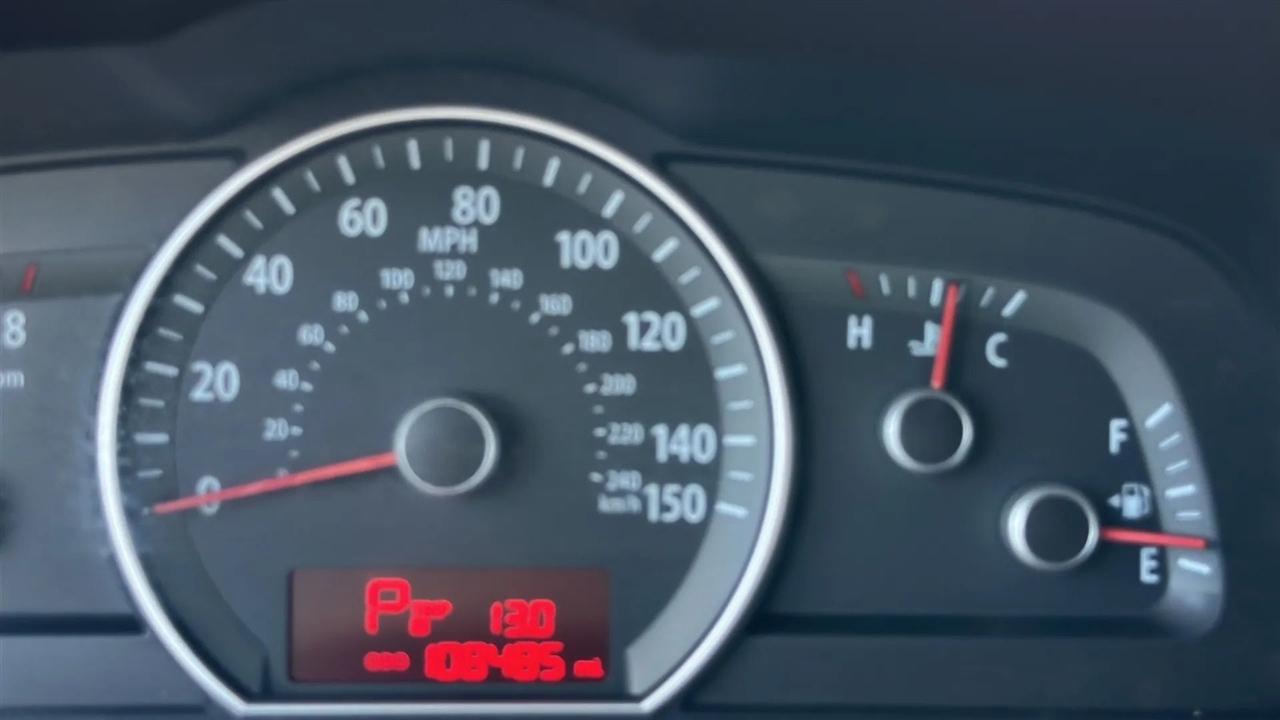 Kia Borrego 2WD 4dr V6 EX 2009
