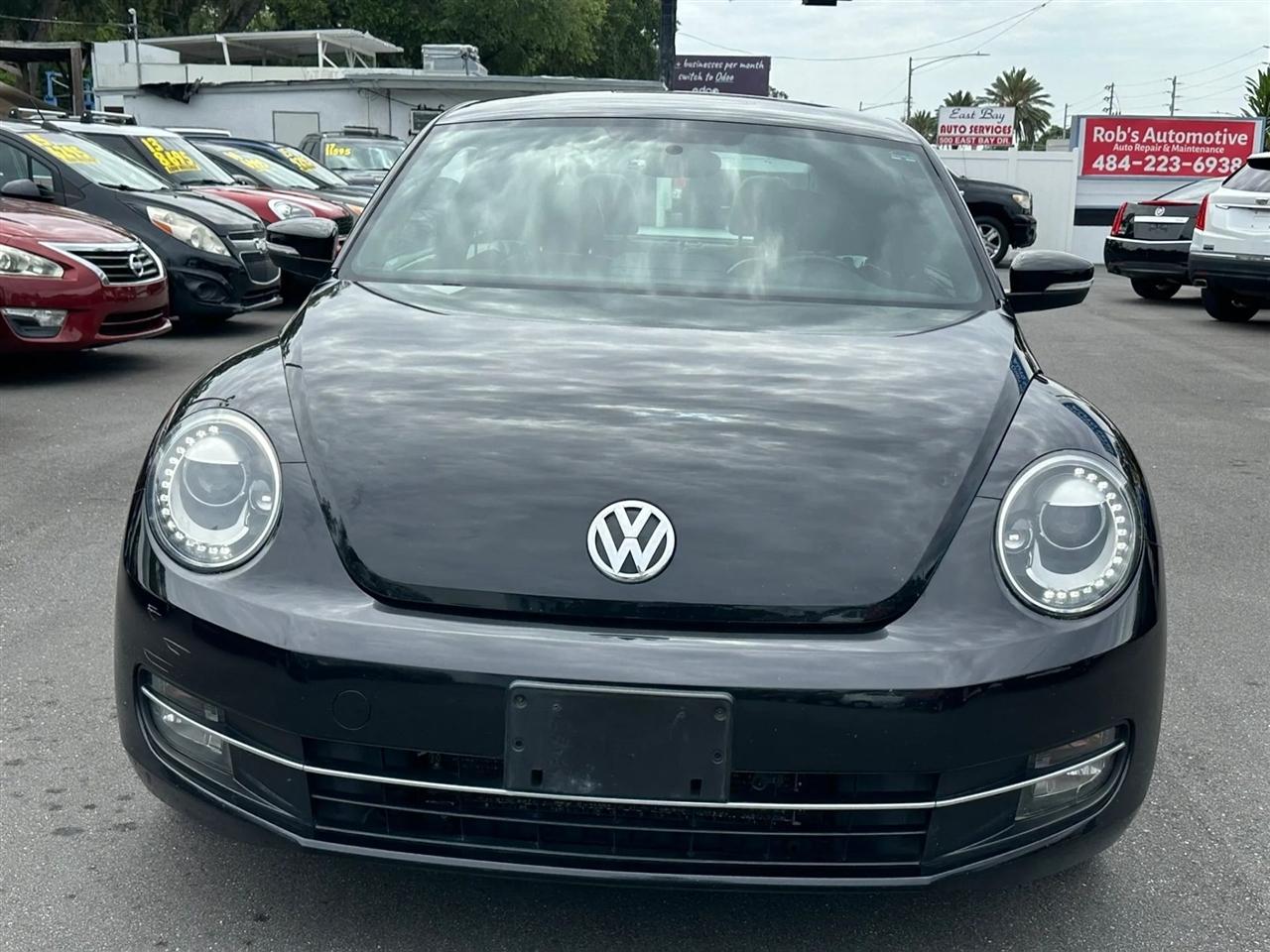 Volkswagen Beetle 2dr Cpe DSG 2.0T Turbo PZEV 2012