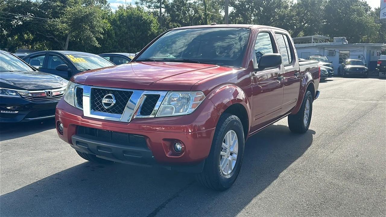 Nissan Frontier 2WD Crew Cab SWB Auto SV 2015