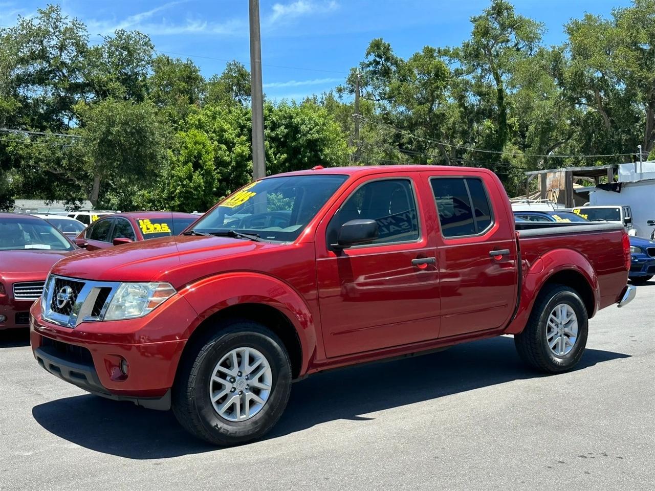 Nissan Frontier 2WD Crew Cab SWB Auto SV 2015