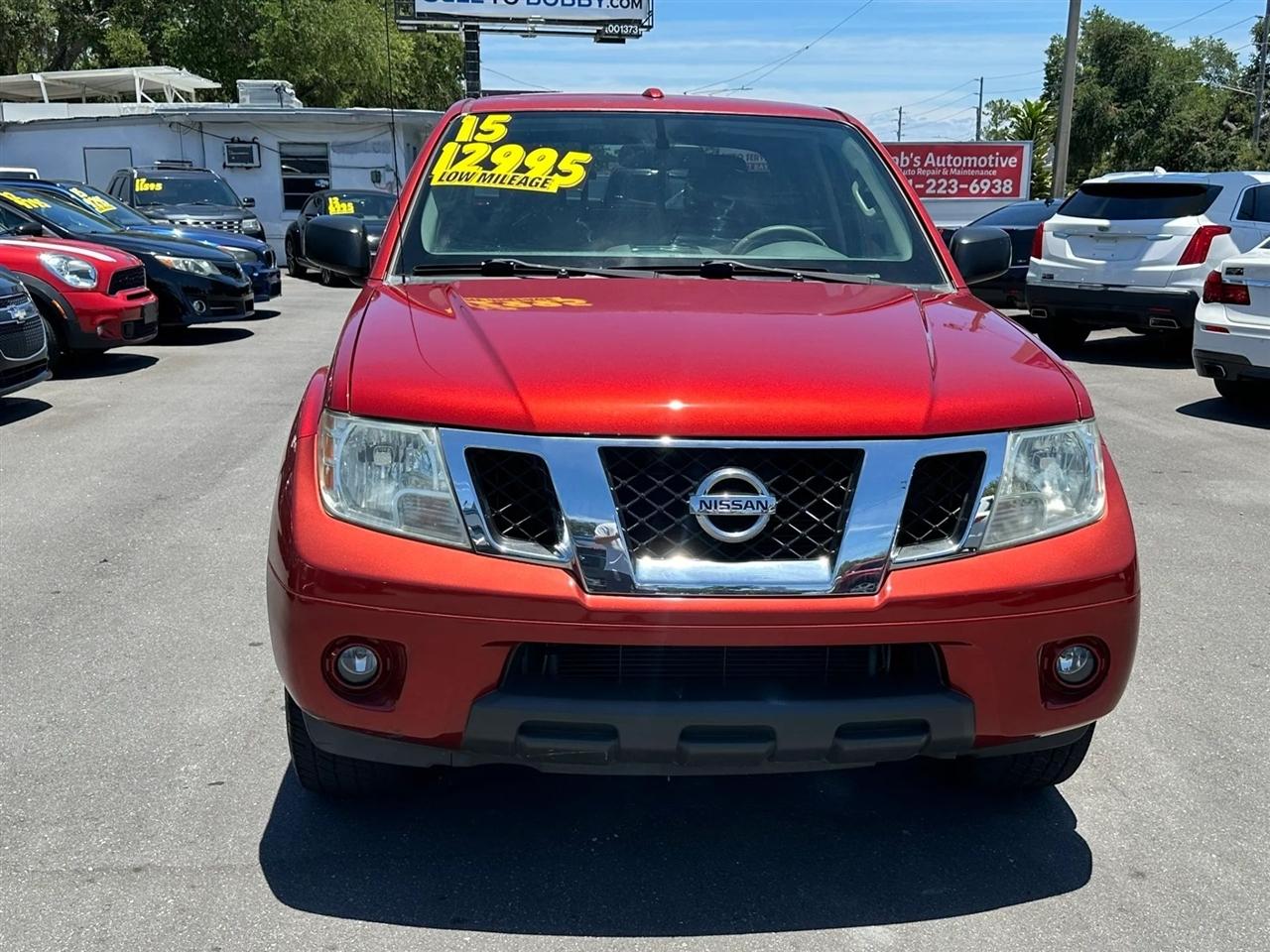 Nissan Frontier 2WD Crew Cab SWB Auto SV 2015