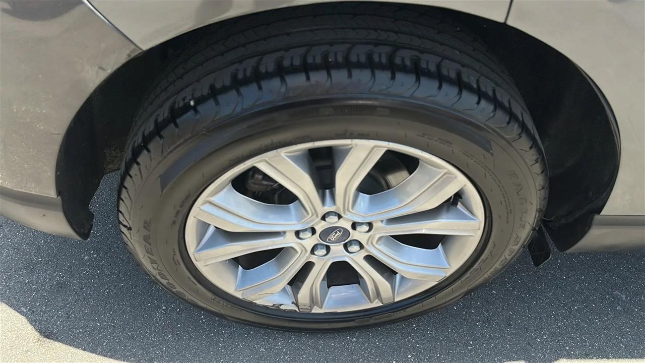 Ford Edge Titanium FWD 2019