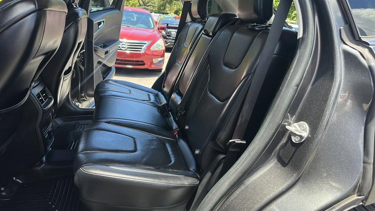 Ford Edge Titanium FWD 2019