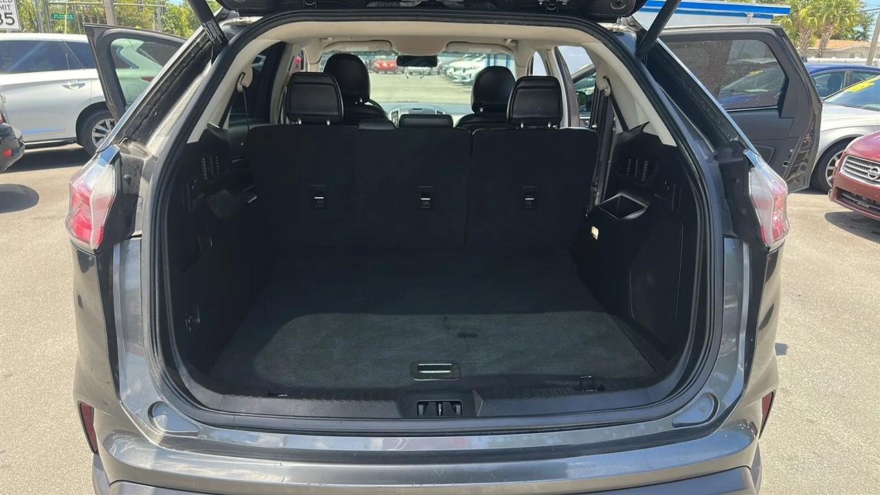 Ford Edge Titanium FWD 2019