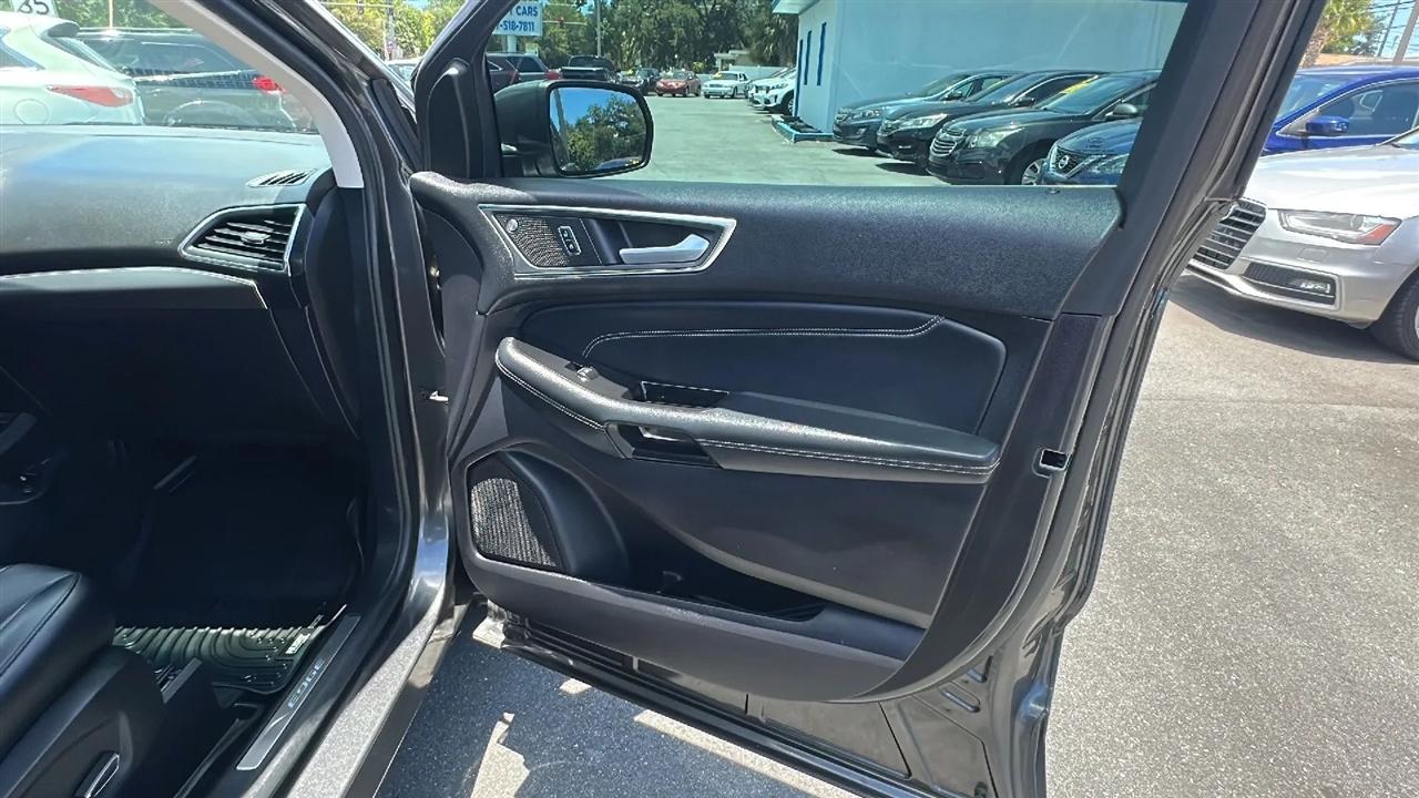 Ford Edge Titanium FWD 2019