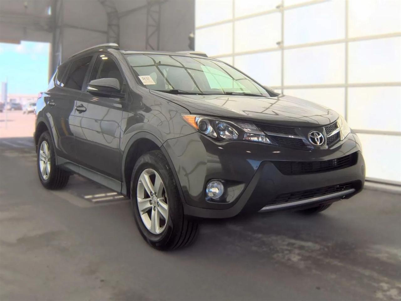 Toyota RAV4 FWD 4dr XLE (Natl) 2013