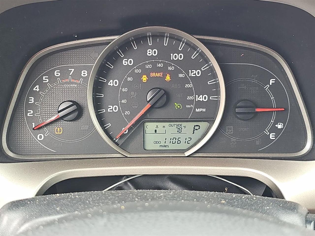 Toyota RAV4 FWD 4dr XLE (Natl) 2013