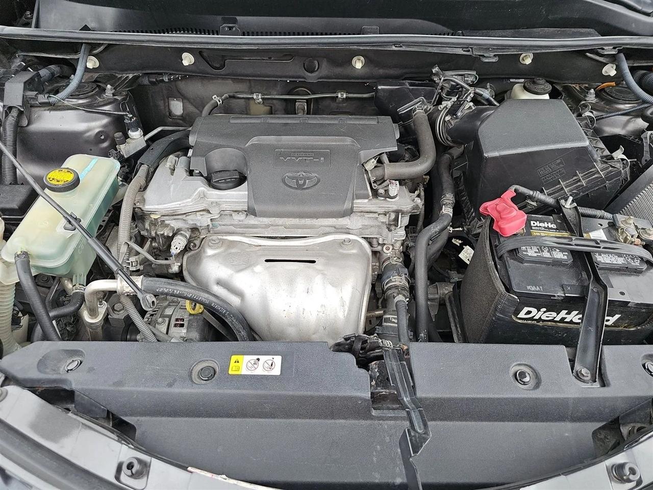 Toyota RAV4 FWD 4dr XLE (Natl) 2013