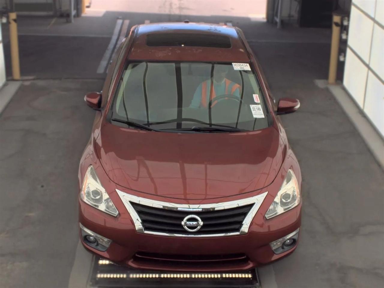 Nissan Altima 4dr Sdn I4 2.5 SV 2013