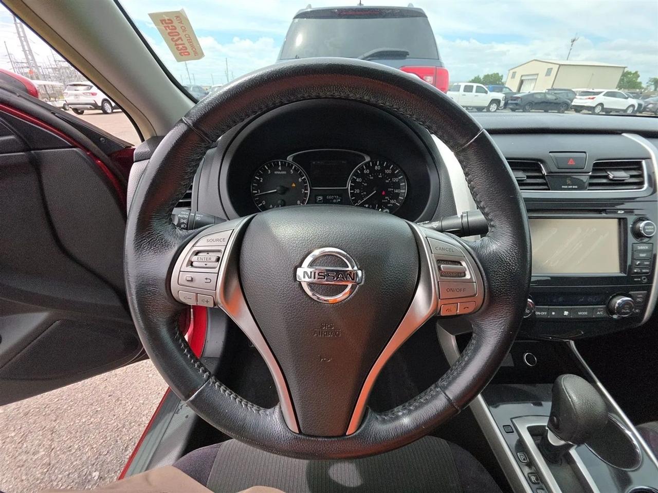 Nissan Altima 4dr Sdn I4 2.5 SV 2013