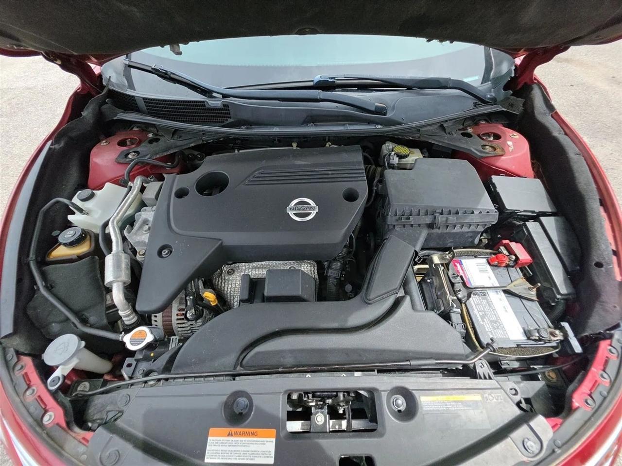 Nissan Altima 4dr Sdn I4 2.5 SV 2013