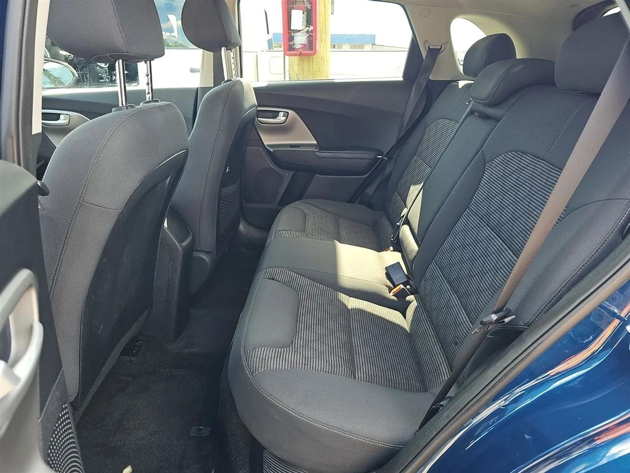 Kia Niro LX FWD 2018