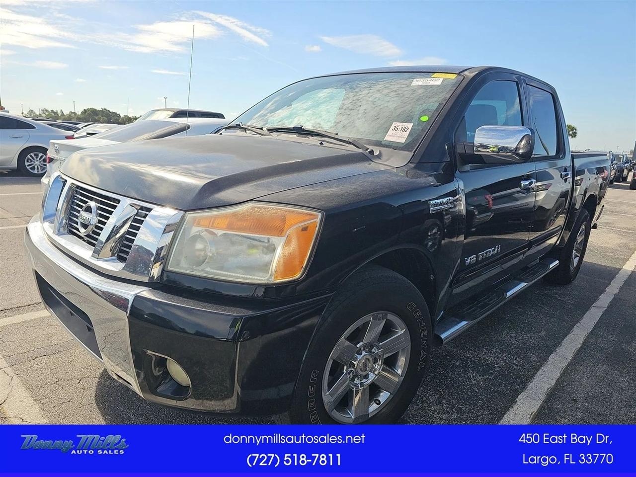 Nissan Titan 2WD Crew Cab SWB SV 2012