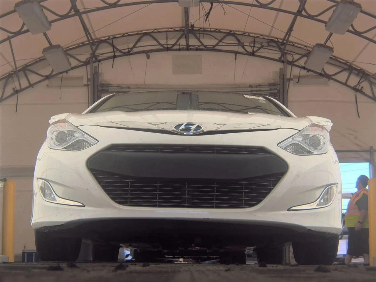 Hyundai Sonata Hybrid 4dr Sdn Limited 2015