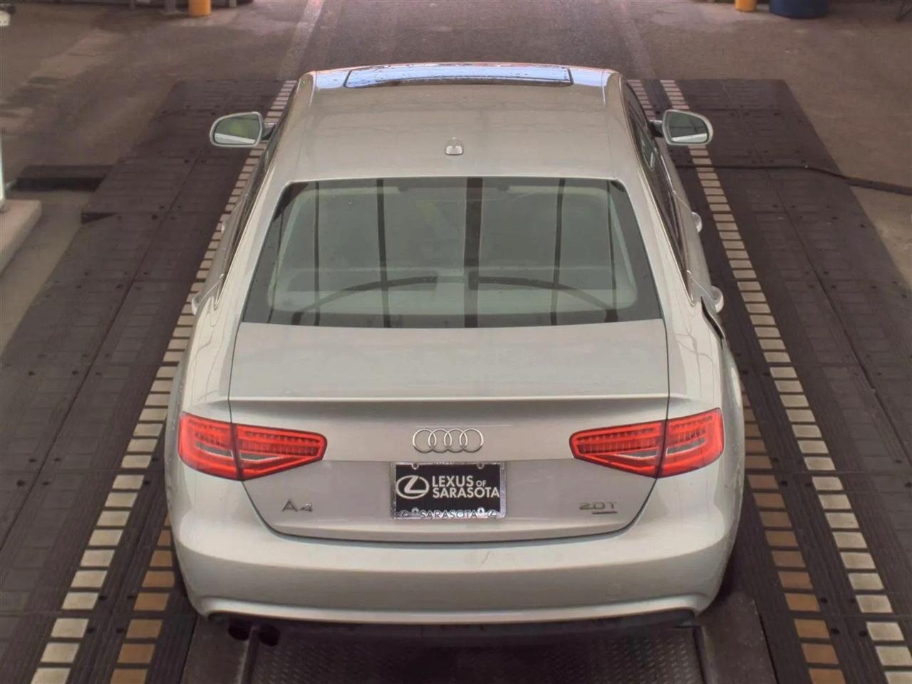 Audi A4 4dr Sdn Auto quattro 2.0T Premium 2013