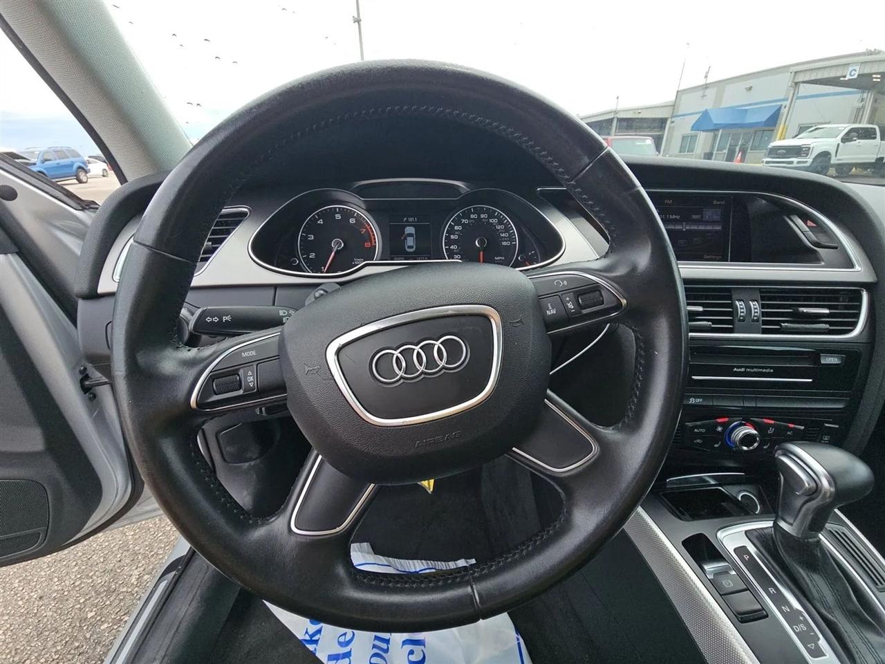 Audi A4 4dr Sdn Auto quattro 2.0T Premium 2013