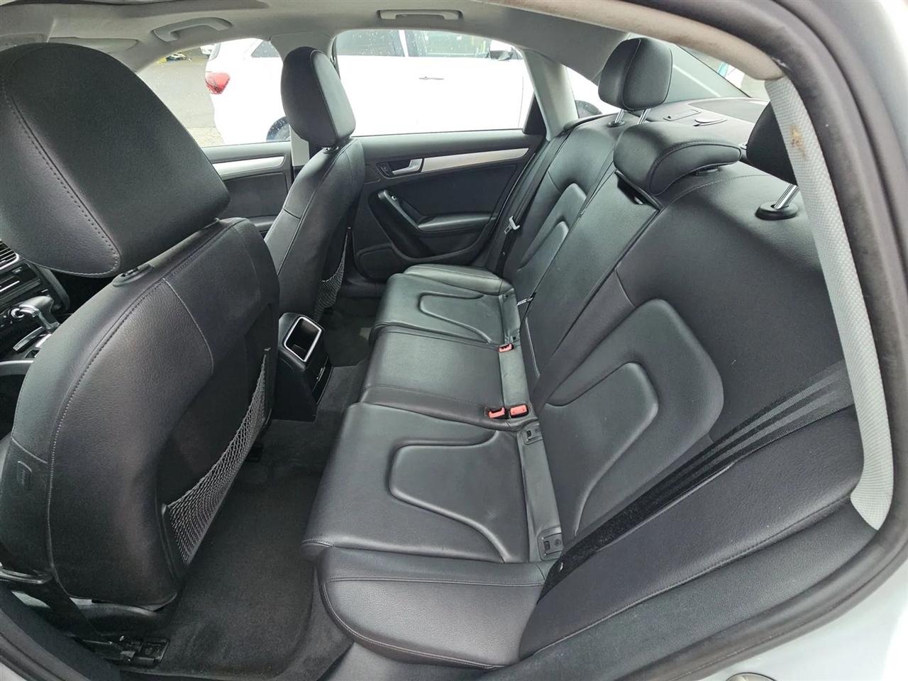 Audi A4 4dr Sdn Auto quattro 2.0T Premium 2013