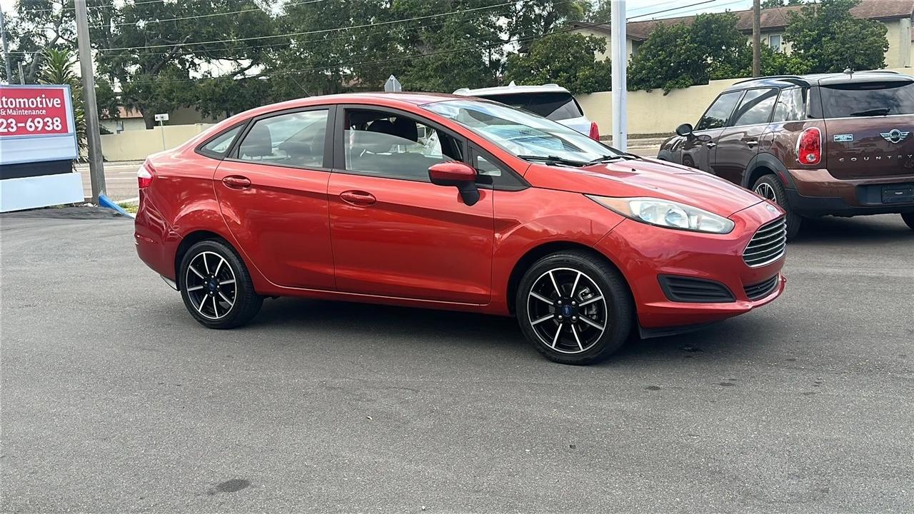 Ford Fiesta SE Sedan 2018