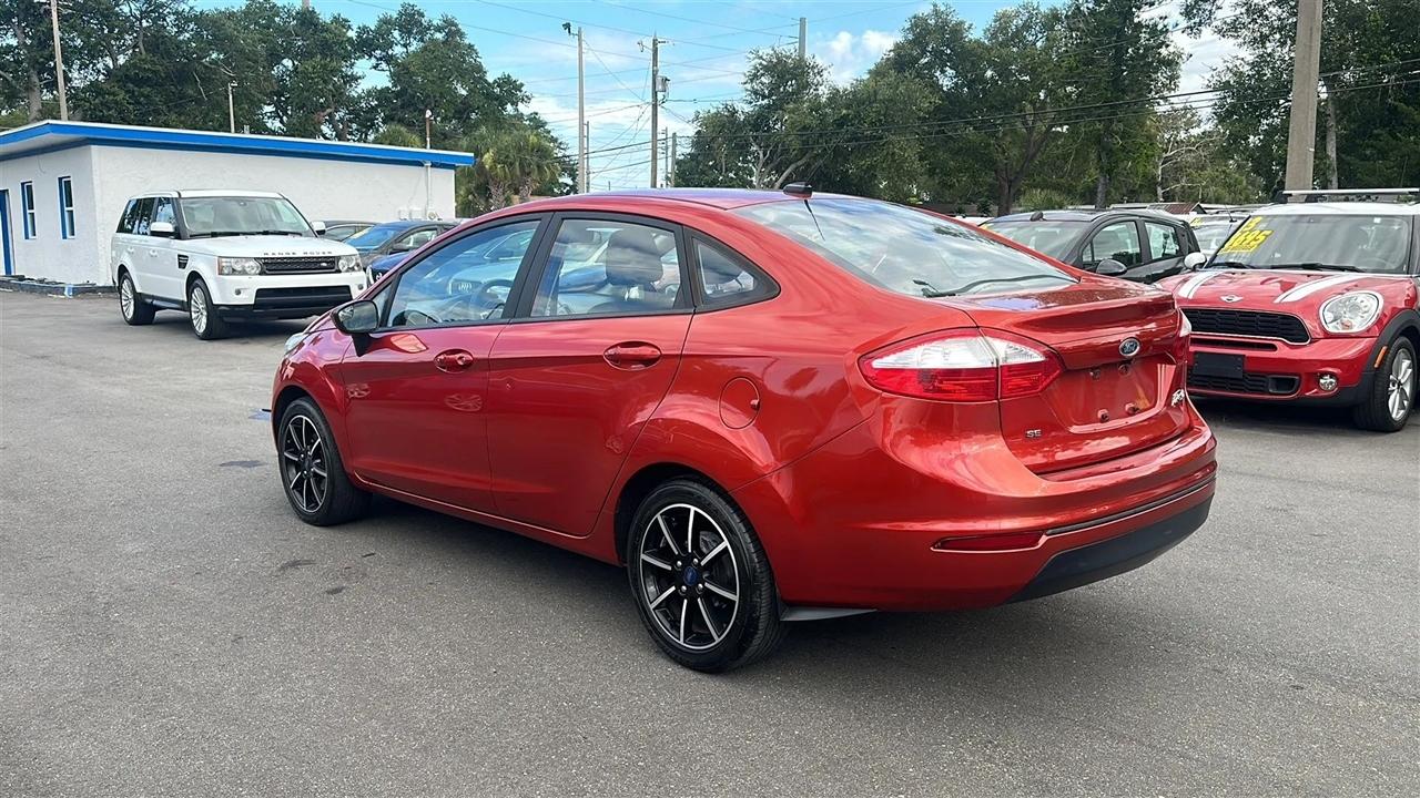 Ford Fiesta SE Sedan 2018