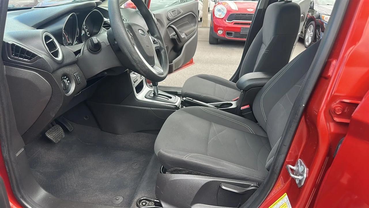 Ford Fiesta SE Sedan 2018