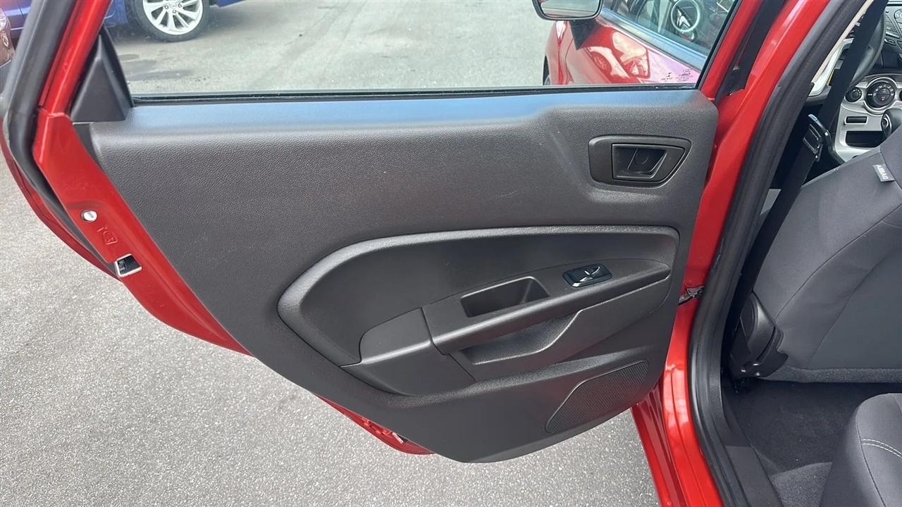 Ford Fiesta SE Sedan 2018