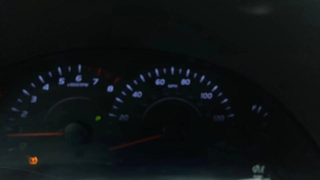 Toyota Camry 4dr Sdn I4 Man (Natl) 2010