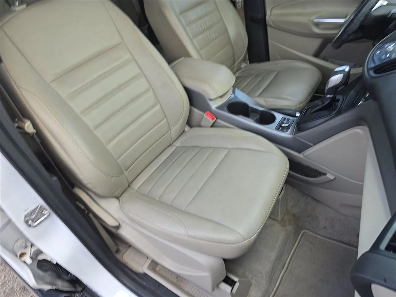 Ford Escape FWD 4dr SE 2015