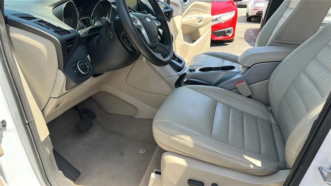Ford Escape  2015