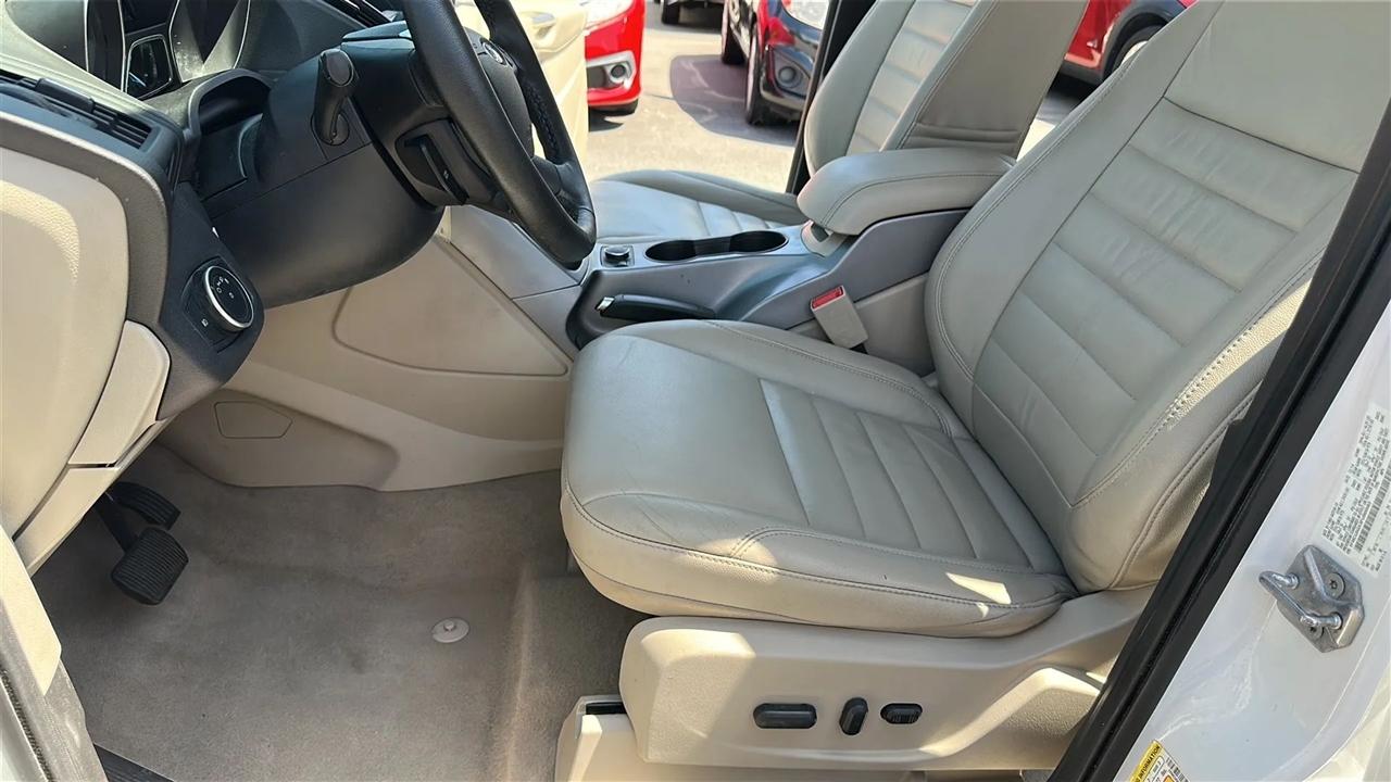 Ford Escape  2015