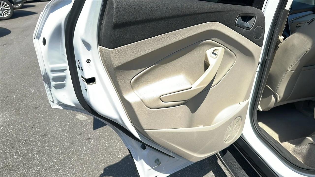 Ford Escape  2015