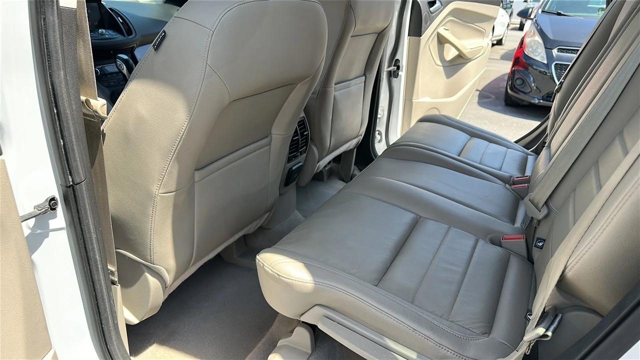 Ford Escape  2015