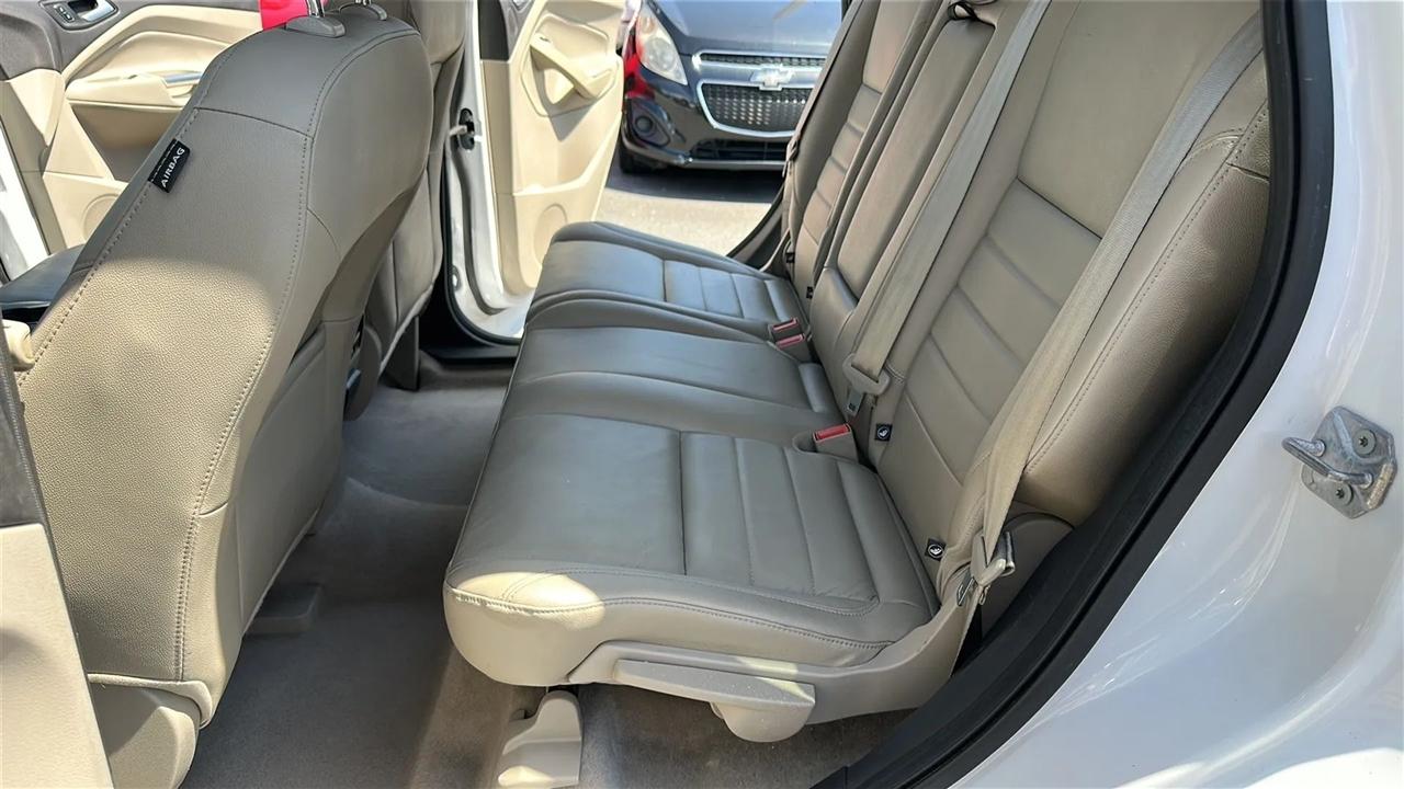 Ford Escape  2015