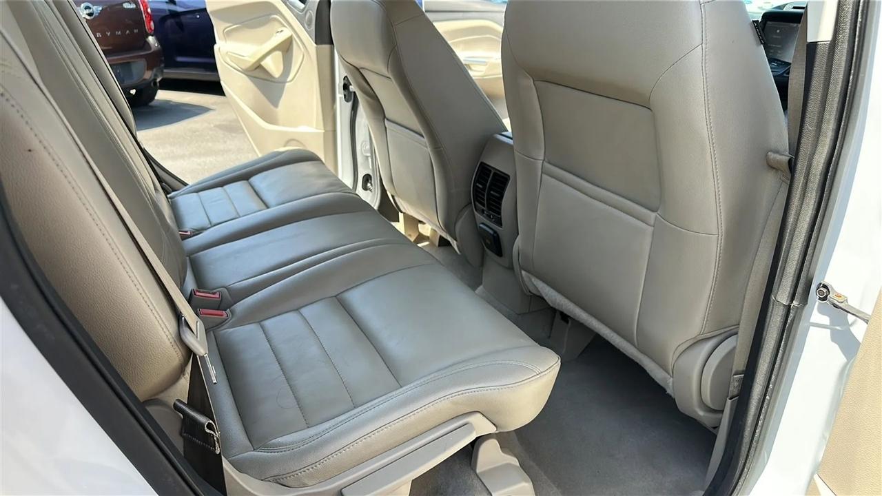 Ford Escape  2015